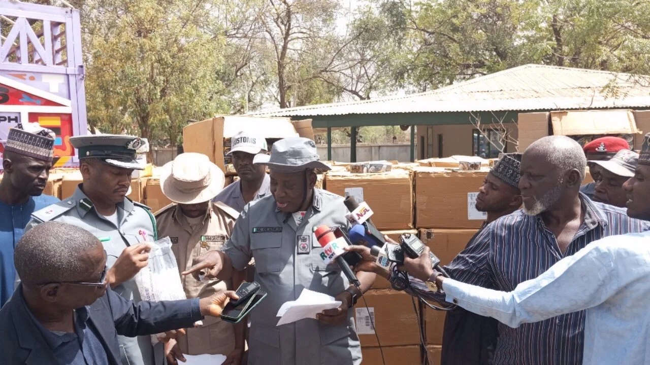 Nigeria Customs Service Intercepts Truckloads of Food Bound for Niger Republic.