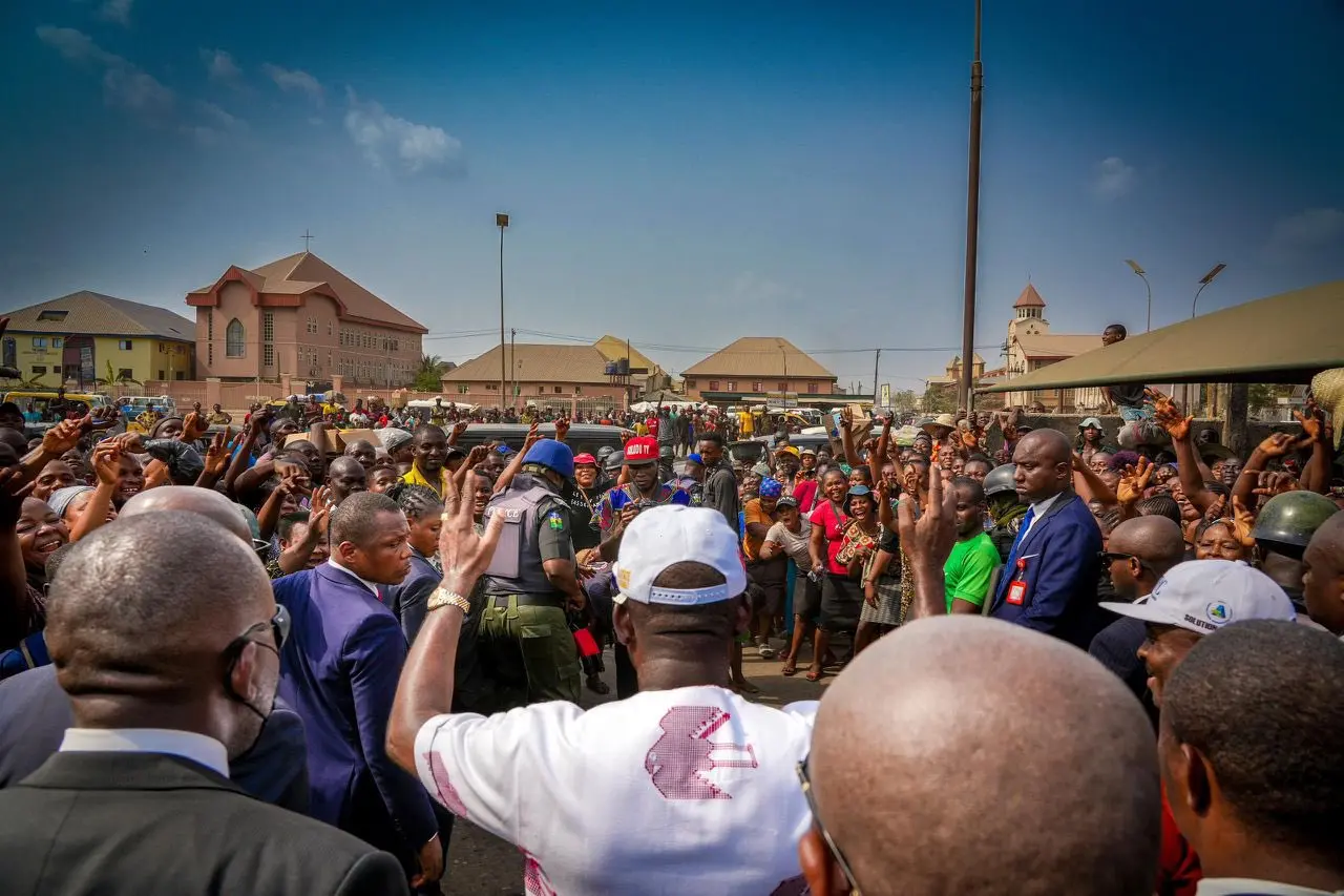 SOLUDO ISSUES WARNING TO REMOVE LG CHAIRMAN OVER PEDESTRIAN THOROUGHFARE