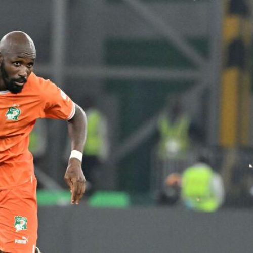 Ivory Coast's midfielder #6 Seko Fofana eyes the ball during the Africa Cup of Nations (CAN) 2024 group A football match between Ivory Coast and Guinea-Bissau at the Alassane Ouattara Olympic Stadium in Ebimpe, Abidjan, on January 13, 2024. (Photo by Issouf SANOGO  / AFP)